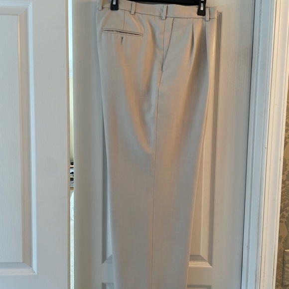 Perry Ellis Light Tan Dress Pants - Picture 1 of 5